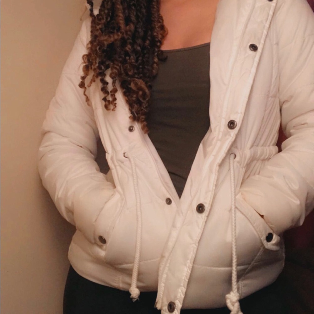 White puffer jacket